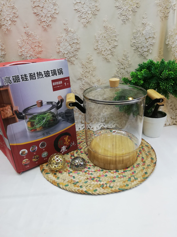 قابلمه پیرکس شعله مستقیم دسته بامبو سایز 5.5لیتر