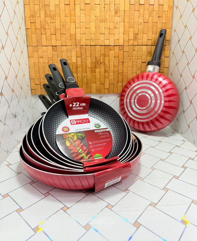 ماهیتابه چدنی ۵ لایه ضخیم طرح زنبوری