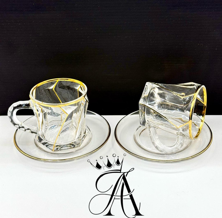 فنجان نعلبکی لب طلایی شفاف