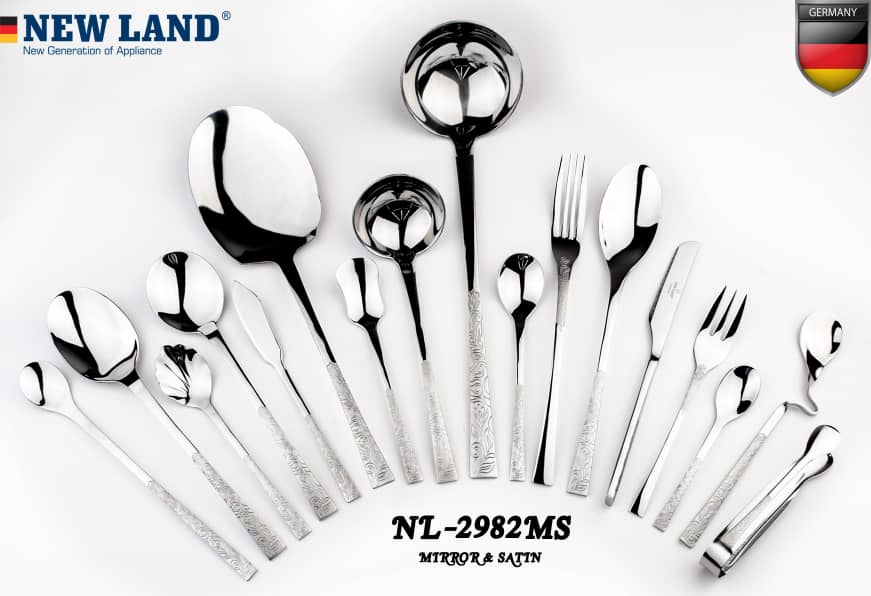 سرویس قاشق و چنگال 135 پارچ 24 نفره صندوق چوبی نیولند مدل 298۲MR