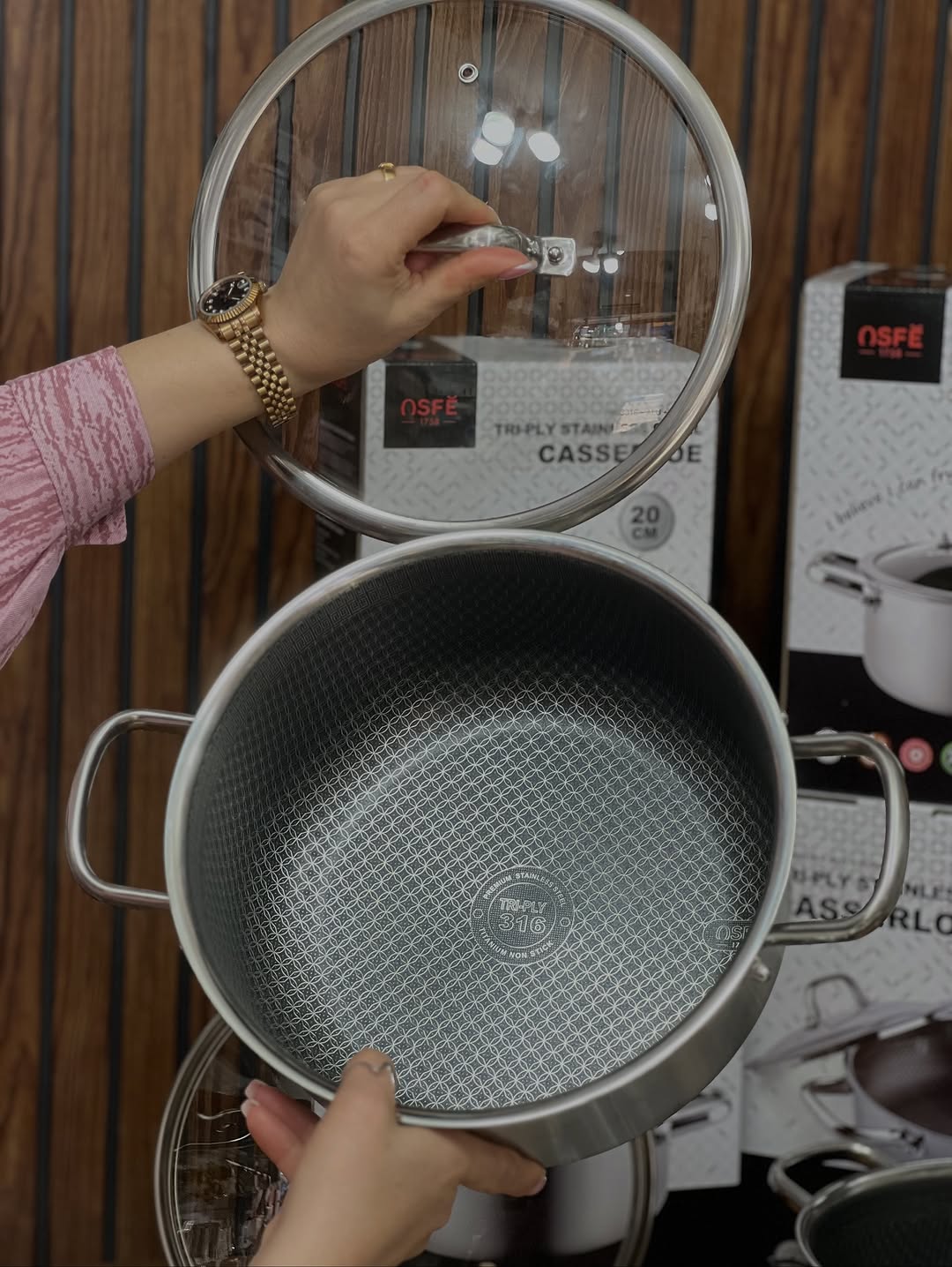 سرویس قابلمه استیل۳۱۶ کف لیزری ضخیم ۱۰ میل سه لایه  ضد خش کاملا نچسب